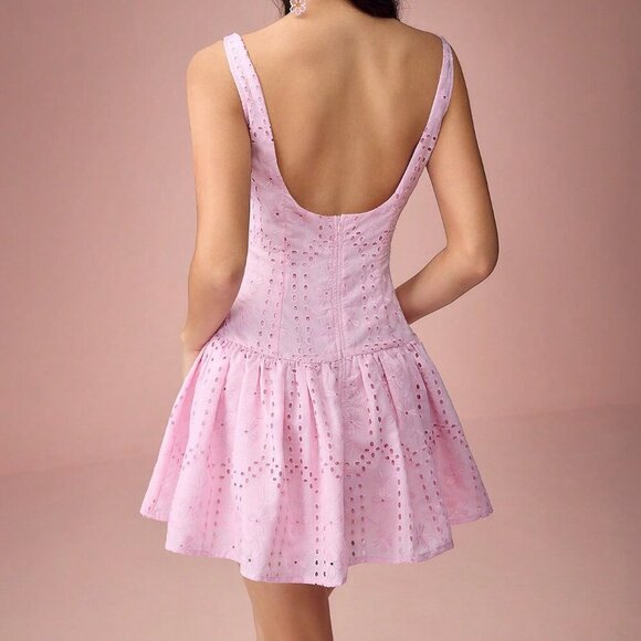 Pink Elegant Women's Sleeveless Pleated Short Dress - Picture 2 of 7